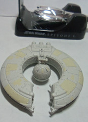 5 Vintage 1990’s Star Wars Die-Cast Metal & Plastic Figurines