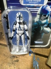 Star Wars Vintage Collection 3.75 Inch Figure | 501st Clone Trooper In Clamshell
