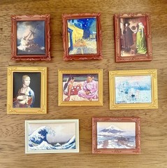 Mini Brands Masterpieces – Lot Of 8 Assembled paintings with Free accessories.