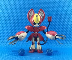 HASBRO MEDABOTS DUAL MODE PEPPERCAT 1999 CAT TYPE NEKO TCG ANIME NINTENDO