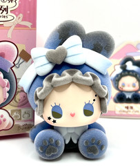 MJ Studio Lucky Emma Bunny Collector Debut Series Midnight Puff Flocked Figure