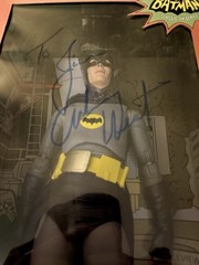 NECA 1966 BATMAN ADAM WEST & ROBIN BURT WARD 1:4 SCALE ACTION FIGURES SIGNED NIB