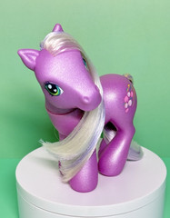 2003 G3 My Little Pony Rainbow Pony 1st Release Wysteria Purple Shimmer MLP