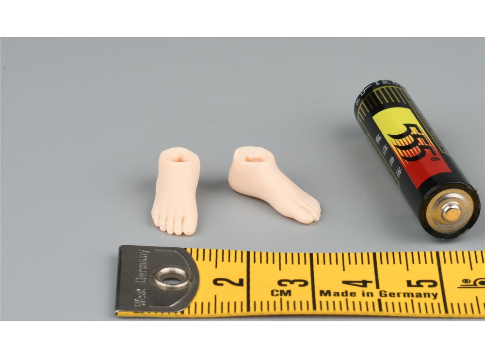 TBLeague 2022-T04A 1/12 Scale Pale Skin Female Feet Model