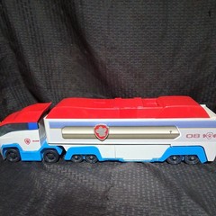 Paw Patrol Paw Patroller Semi-Truck Everything that is pictured is included