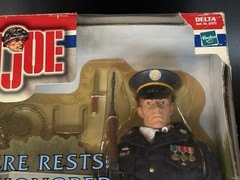 Vintage 2000 GI Joe Honor Guard Tomb Of The Unknown Soldier Factory Sealed