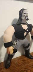 Vintage The Undertaker and Stone Cold 1998 Jakks WWE Bone Crunchin Buddies