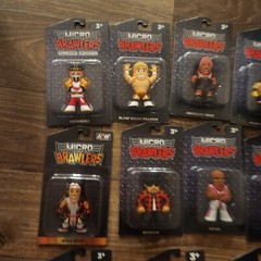 Micro Brawlers Lot Of 17 New Adam Bomb,lex Luger Etc Etc Mixed Low WWE,TNA,AEW