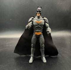 2008 Batman The Dark Knight ELASTO-CUFFS 5.5” BATMAN Action Figure With Cape