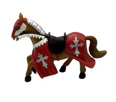 Simba Medieval Kingdoms Jousting Knight Horse Figure Red/Silver & Black/Purple