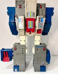 Vintage 1987 G1 Transformers Fortress Maximus – Body only with waist cannons