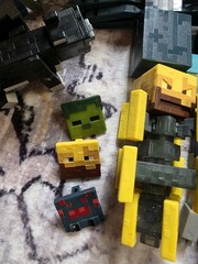 Minecraft Dungeons Battle Chest Lot Multiple Chests And Extras Mattel Jazwares