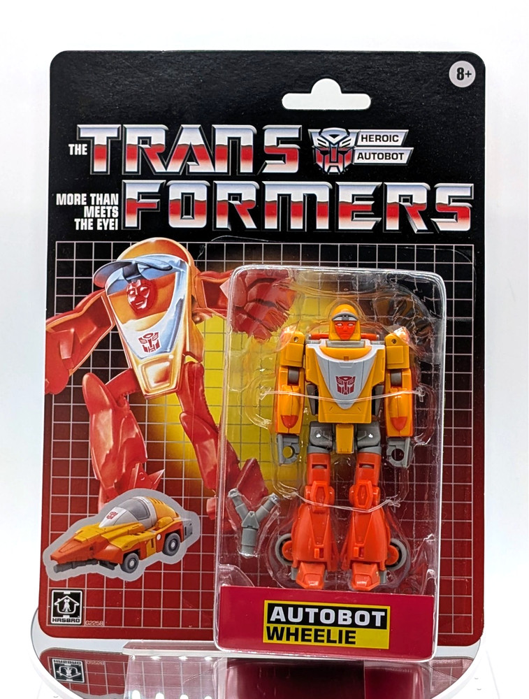 Hasbro Transformers More than Meets the Eye Retro Card Back AUTOBOT WHEELIE!