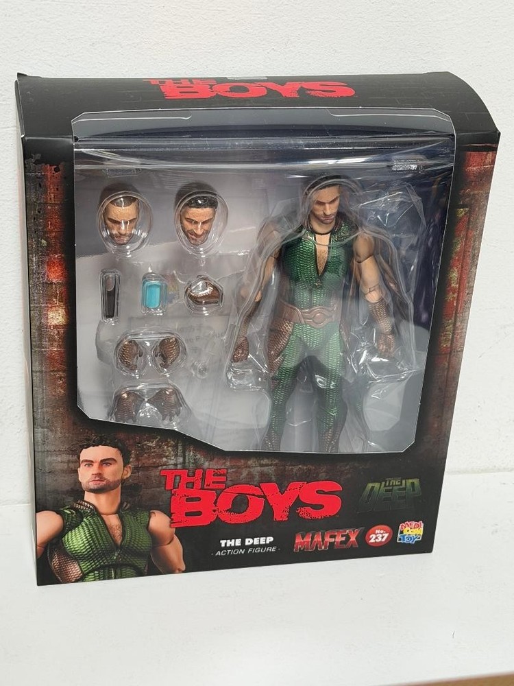 OFFICIAL MAFEX The Deep No.237 “The Boys” Action Figure Medicom Toy USA