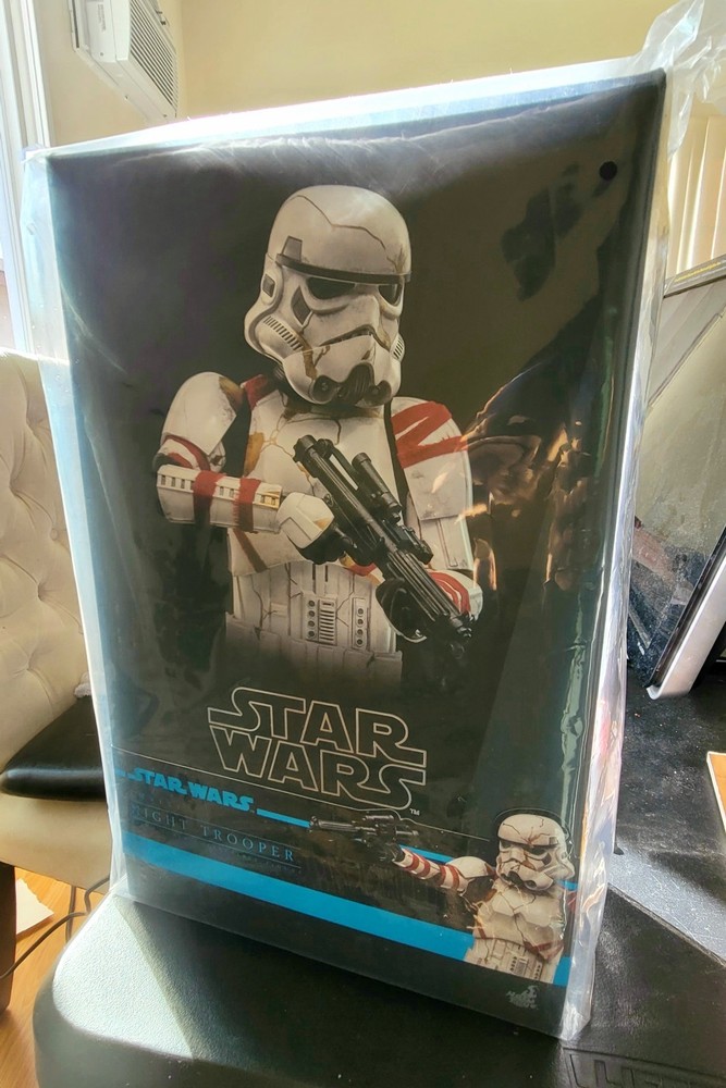 Star Wars Ahsoka: Night Trooper 1/6 Action Figure TMS121 New Limited Stock
