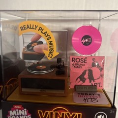 Zuru Mini Brands Really Works Vinyl Includes 1 Mystery Balls Everything Sealed