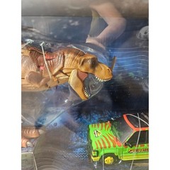 Transformers Jurassic Park Mash-Up Tyrannocon Rex Autobot JP93 Ford Explorer Set