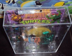TMNT CASEY 1989 SERIES #2 THIS SALE IS FOR A EMPTY ACRYLIC CASE ONLY NO TOYS