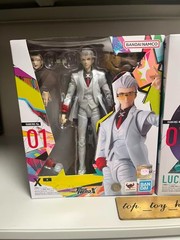 Bandai S.H.Figuarts Action Figure X & Lucky Cyan Set of 2 (To Be Hero X) In Hand