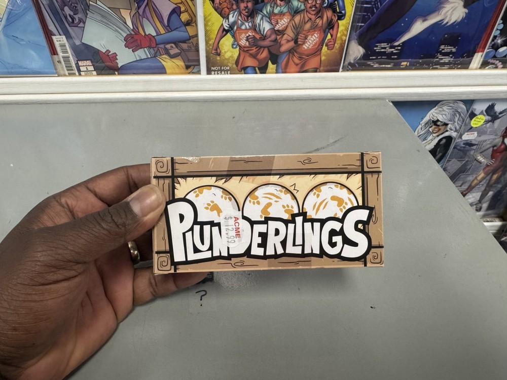 Plunderlings ORANGE Hatchling Crate Figure Add-Ons Chedar Mango