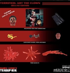 Mezco Terrifier: Art the Clown – Deluxe Edition Figure