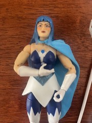 Masters of the Universe Masterverse FROSTA loose (She-Ra princess of Power)
