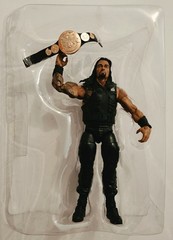 WWE ELITE COLLECTION SERIES #33 ROMAN REIGNS with TAG TEAM CHAMPIONSHIP BELT