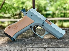 IMI / IWI Jericho 941 Pistol 1:1 Prop Cosplay Costume