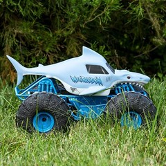 Monster Jam Megalodon Remote Control Truck 1:15 RC Car Drives on Water Toy Shark