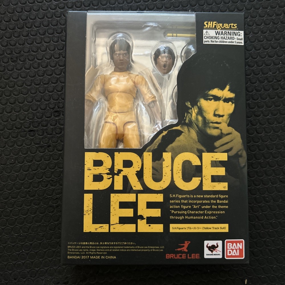 S.H.Figuarts Bruce Lee Yellow Track Suit Game of Death “BRAND NEW”