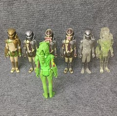 Lot of 7 Super 7 Predator Action Figure 3.75″ loose