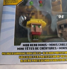 NEW Minecraft Mob Head Minis Villager Guarding Iron Golem Pack Ages 6+