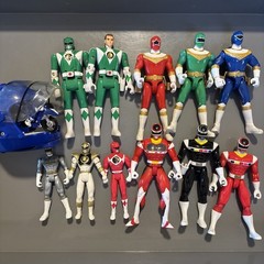 Vintage Lot of 1990s Power Rangers Action Figures – Red Green Blue Black White