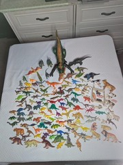 Lot of 130+ Plastic Rubber Dinosaurs 1 Battery Operated & Vintage Animals