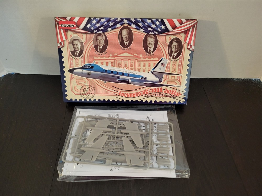 Lockheed VC-140B Jetstar 1:144 RODEN Plane Model Kit MIB NEW Unbuilt