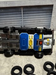 2 sets of new tires for Hans Cuff Police Car MR-13 Gobots 1983 Banai figure