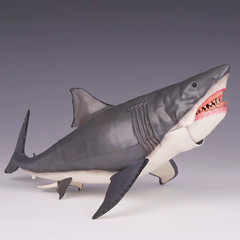 NECA 1975 The Game of Jaws 50th Anniversary Great White Shark 18″ Action Figure