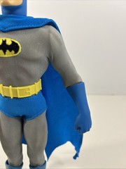 1996 Kenner FAO SCHWARZ Exclusive 12″ Batman Figure (History of Batman 3-Pack)