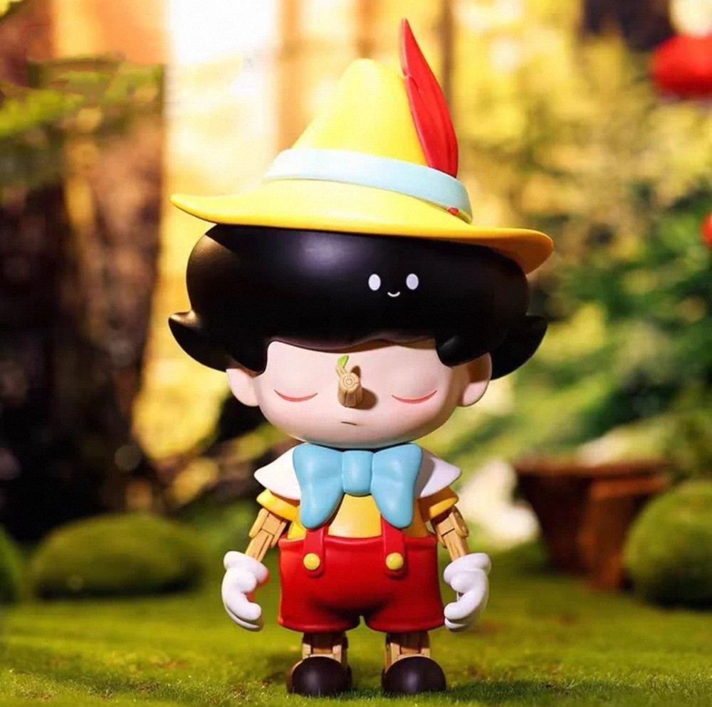 DIMOO WORLD THE DIMOO PINOCCHIO YELLOW RED ABS PVC FIGURE MODEL HOT CUTE