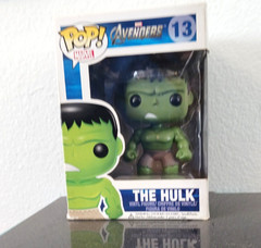 Funko Pop Marvel Avengers The Hulk #13 Bobblehead 2012 Vaulted Damaged Box