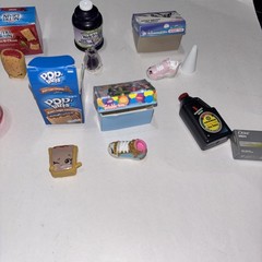 Lot Of 17 Shopkins Real Littles Food And Grocery Some Glitter/Collectors Edition