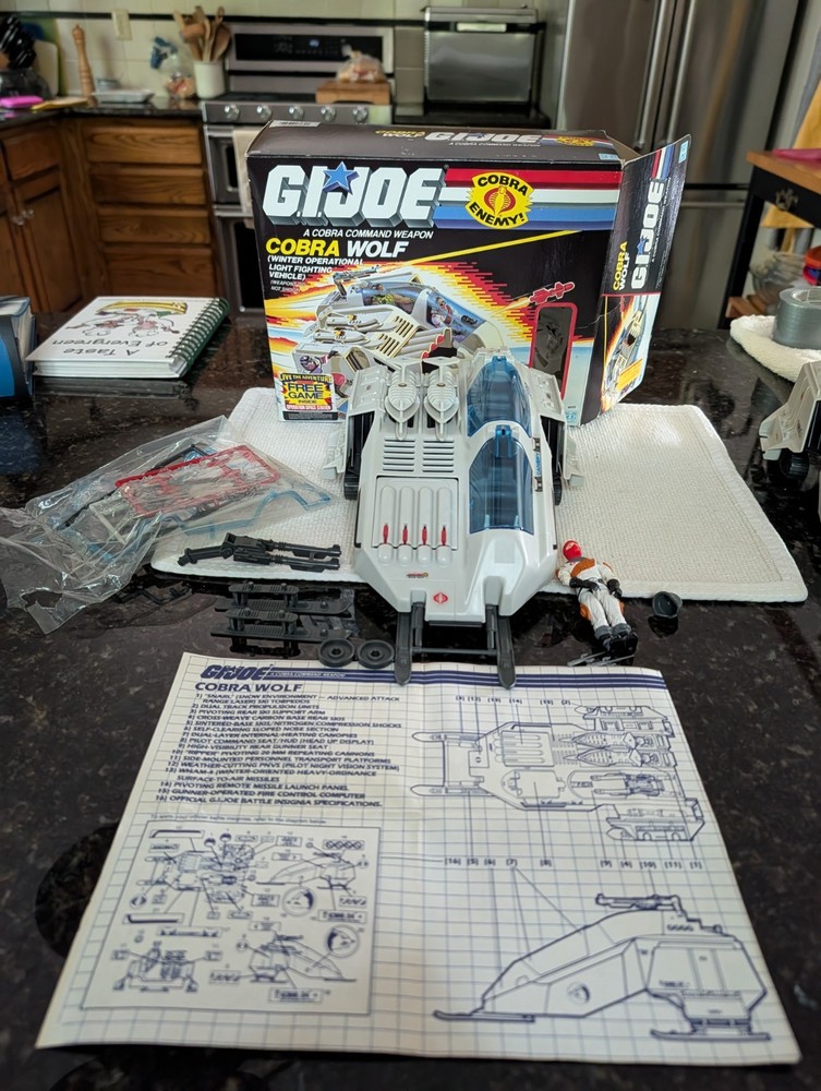 GI Joe 1987 Cobra Wolf 100% Complete With Box Driver Blueprints Minty Condition