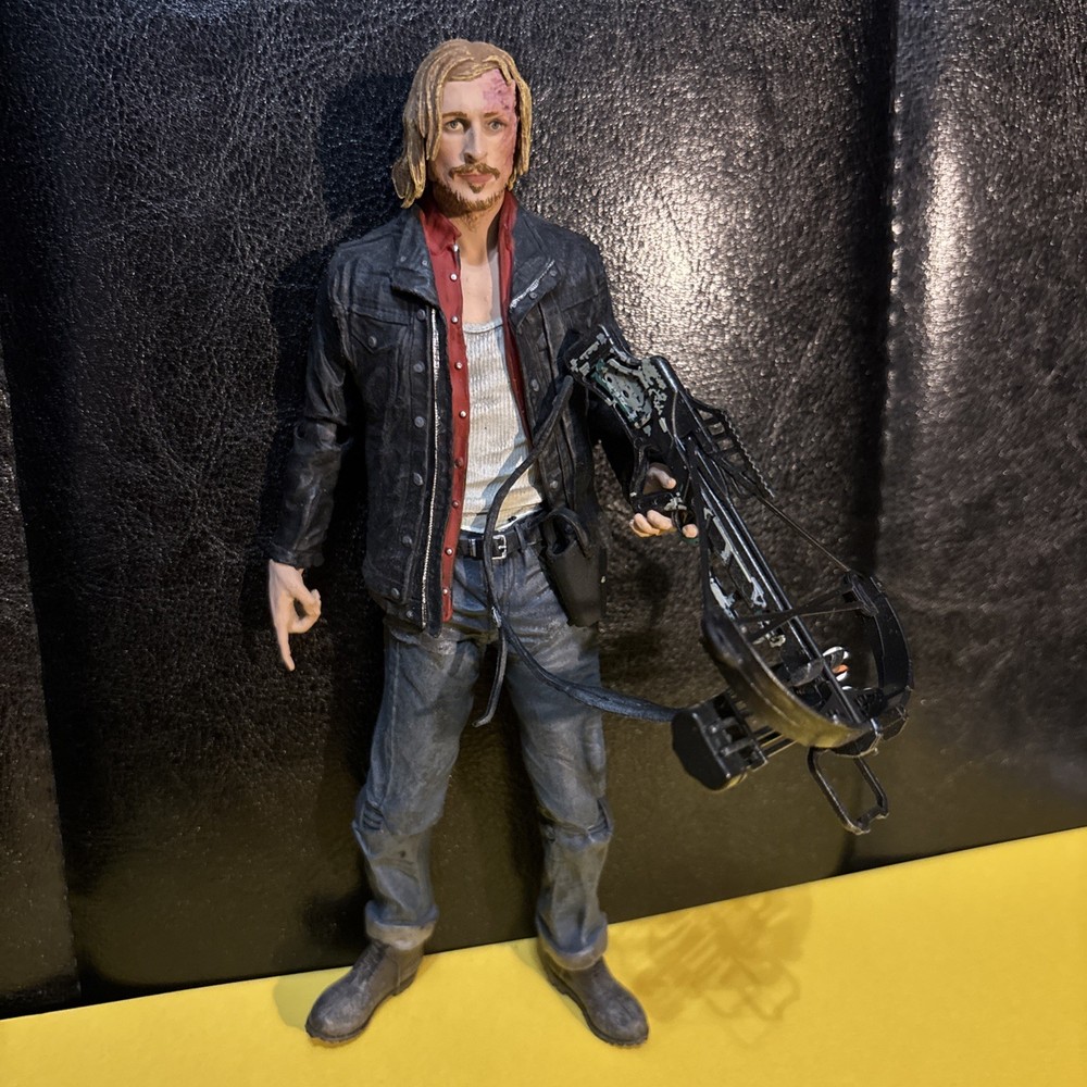 The Walking Dead DWIGHT 7 Inch Action Figure Free Shipping