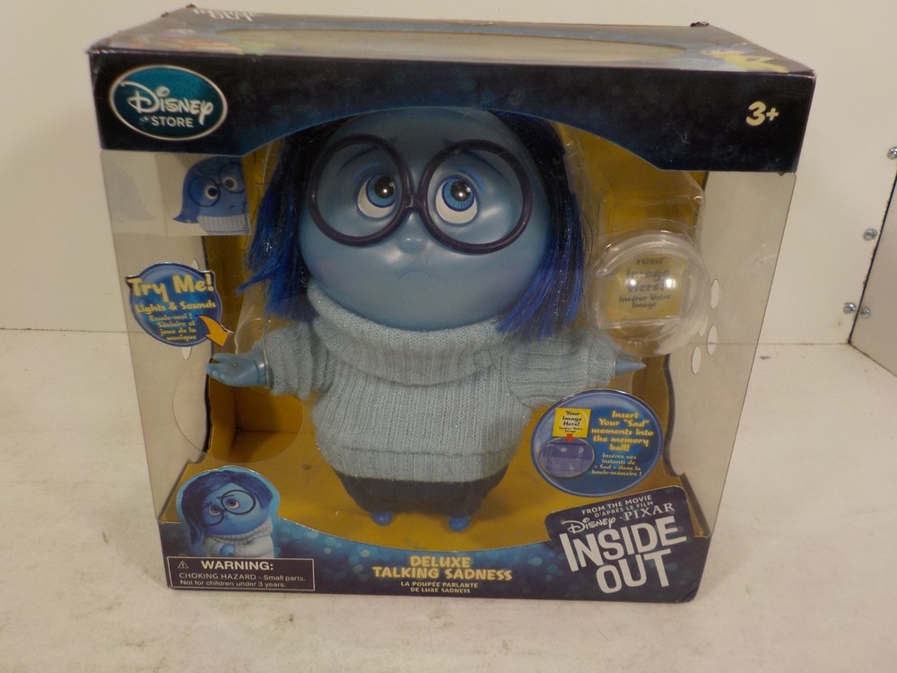 N A327 Disney Pixar Inside Out Deluxe Talking Sadness Figure
