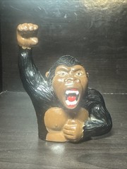 Vintage 1986 Universal Studios King Kong Plastic Rubber Toy Figure Finger Puppet