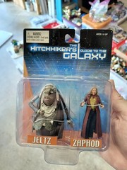 NECA Reel Toys Hitchhikers Guide To Galaxy JELTZ ZAPHOD Action Figures Rare NEW