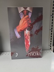 Iconiq Studios – American Psycho – Patrick Bateman – 1/6 Scale Collectible!