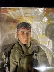 Sideshow Collectibles “Platoon” PVT. CRIS TAYLOR 12” Fig. Never Been Opened