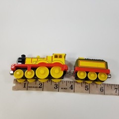 Thomas & Friends Take n Play Along Train Tank Engine Molly w Tender Vtg diecast