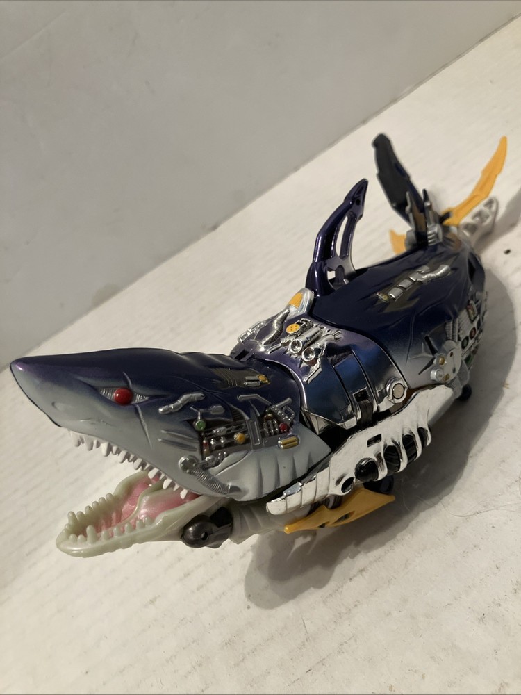 2001 Transformers Robot in Disguise SKY-BYTE Predacon Shark Hasbro Vintage Parts